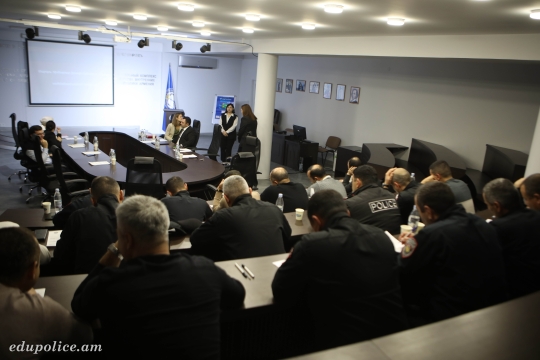 «Ոստիկանության կողմից մարդու իրավունքների իրավաչափ սահմանափակումը և հարկադրանքի կիրառումը» թեմայով երկօրյա վերապատրաստման դասընթաց